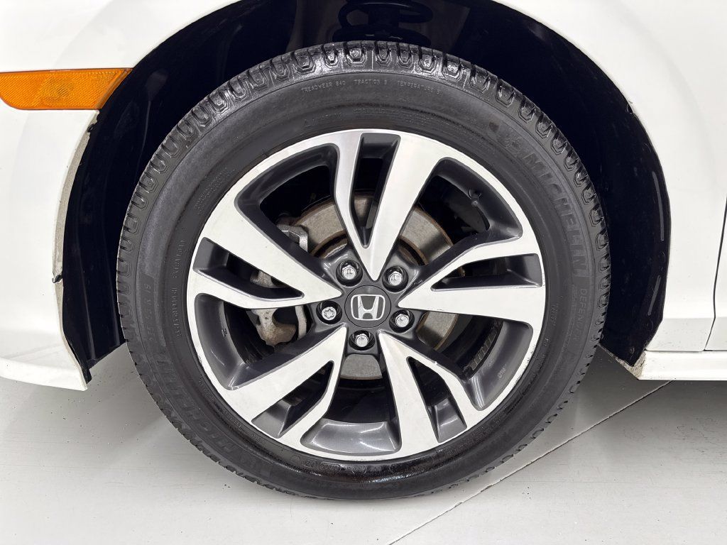 Used 2021 Honda Odyssey Touring image 10