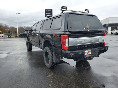 Used 2017 Ford F250 Platinum w/ Platinum Ultimate Package image 7