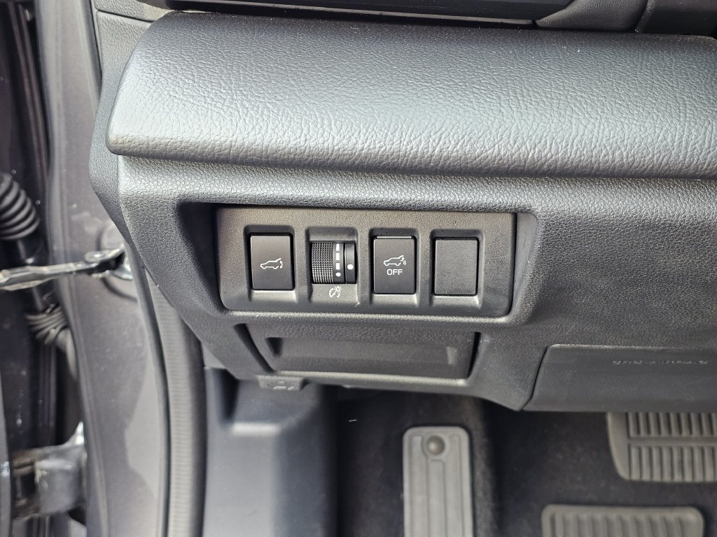 Used 2022 Subaru Outback Premium AWD/4WD image 24