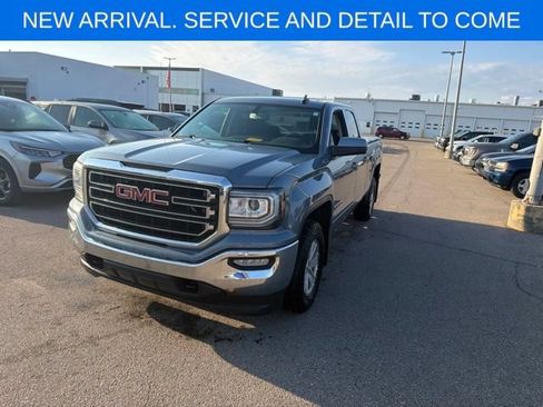 Used 2016 GMC Sierra 1500 SLE w/ SLE Value Package AWD/4WD image 1