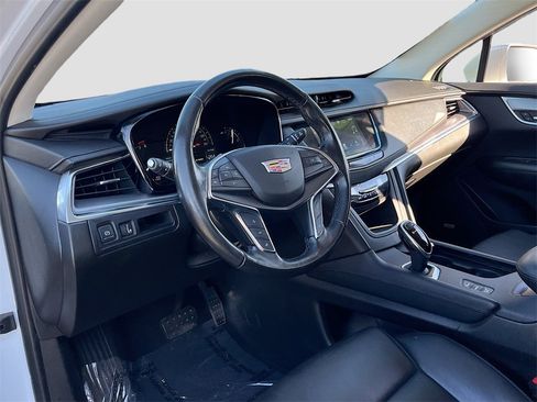 Used 2019 Cadillac XT5 Luxury image 9