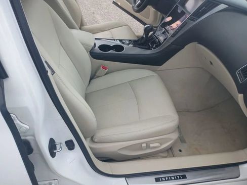 Used 2015 INFINITI Q50 Premium w/ Navigation Package image 19