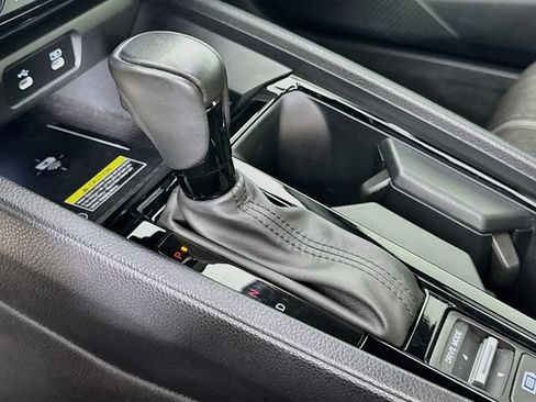Used 2025 Honda Accord Sport image 18
