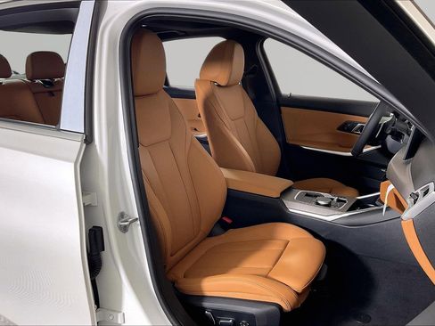 New 2026 BMW 330i xDrive Sedan AWD/4WD image 16