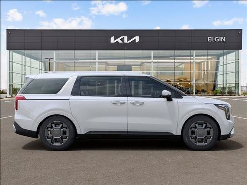Used 2026 Kia Carnival EX FWD image 7