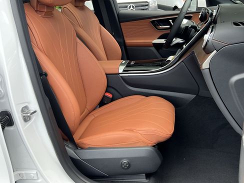 New 2026 Mercedes-Benz GLC 300 4MATIC image 33
