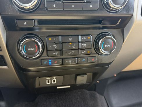 Used 2016 Ford F150 Lariat AWD/4WD image 23