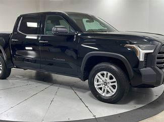 Used 2025 Toyota Tundra SR5 video 3