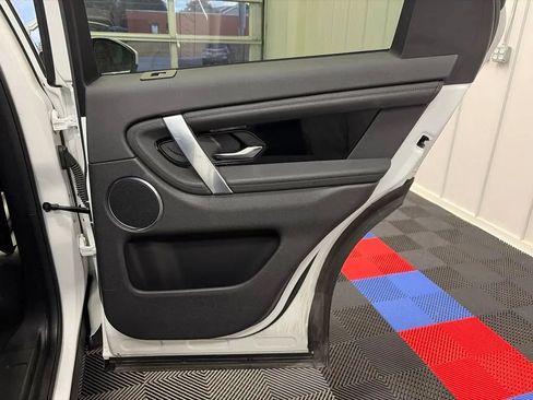 Used 2022 Land Rover Discovery Sport S AWD/4WD image 17