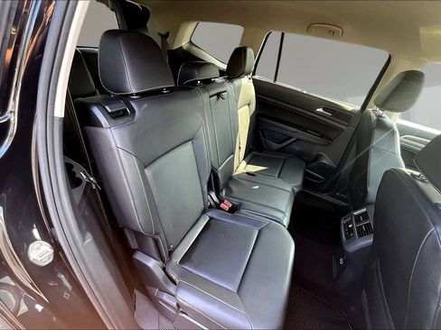 Used 2021 Volkswagen Atlas SE w/ Towing Package AWD/4WD image 22