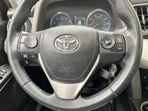 Used 2016 Toyota RAV4 XLE FWD image 14