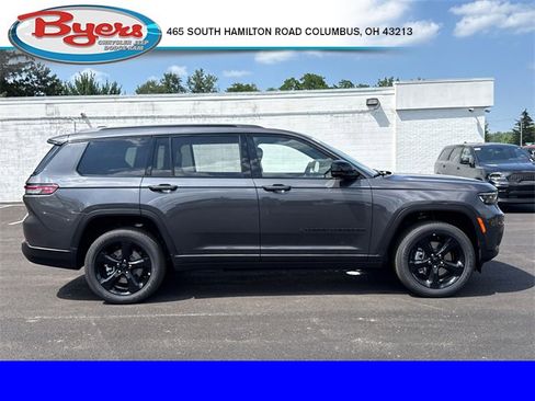 New 2025 Jeep Grand Cherokee L Altitude image 7