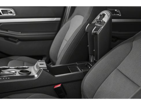 Used 2018 Ford Explorer Limited FWD image 12