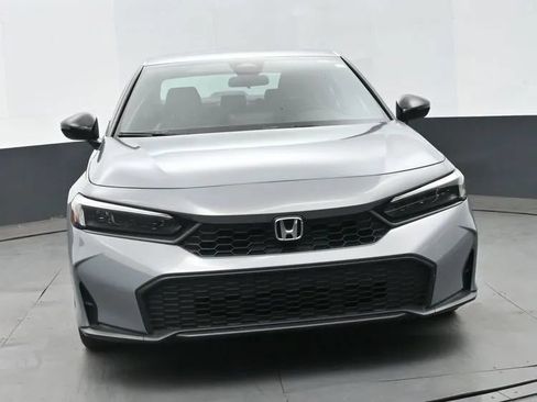 Used 2025 Honda Civic Sport image 3