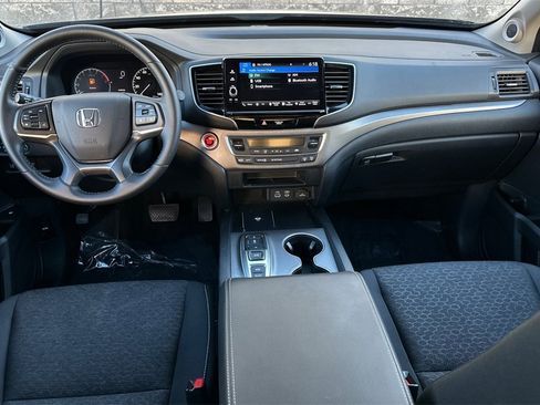 Certified 2024 Honda Ridgeline Sport image 15