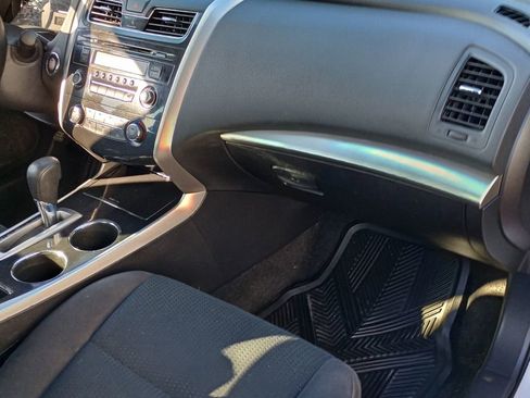 Used 2014 Nissan Altima 2.5 S image 20