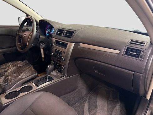 Used 2010 Ford Fusion SE FWD image 22