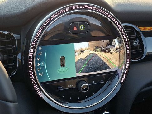 Certified 2024 MINI Cooper S image 19