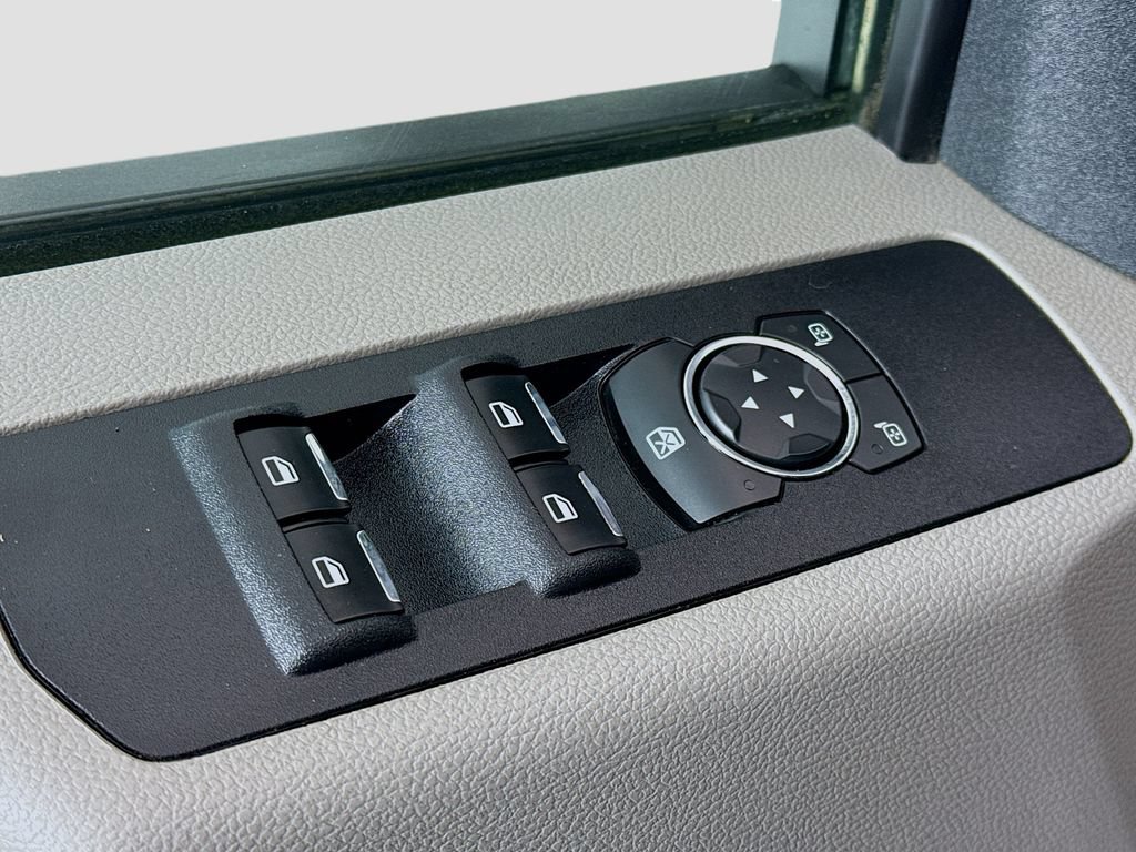 Used 2021 Ford F250 XLT w/ XLT Value Package AWD/4WD image 17