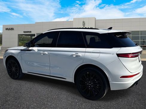 New 2026 Lincoln Corsair Premiere image 5