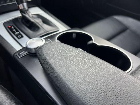 Used 2014 Mercedes-Benz C 250 Sedan image 44