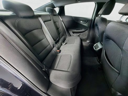 Used 2023 Chevrolet Malibu LT FWD image 37