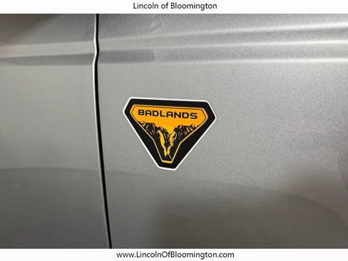 Used 2022 Ford Bronco Badlands AWD/4WD image 16