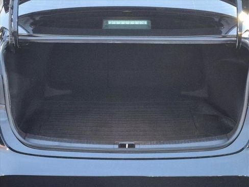 Used 2023 Toyota Corolla LE FWD image 6