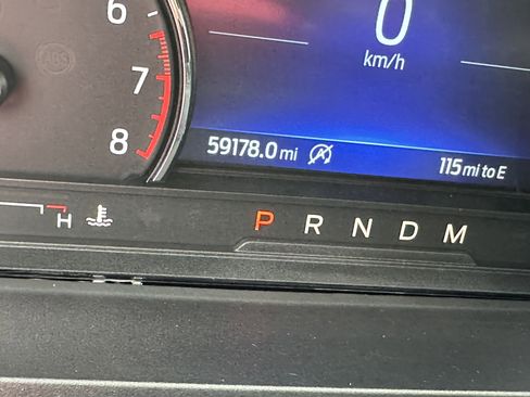 Used 2020 Ford Explorer XLT w/ Equipment Group 202A AWD/4WD image 11