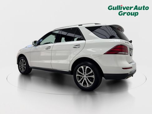 Used 2016 Mercedes-Benz GLE 350 4MATIC w/ Premium Package image 4