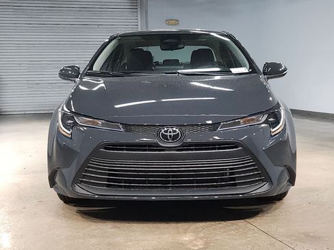 New 2026 Toyota Corolla LE image 2