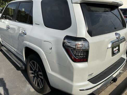 Used 2024 Toyota 4Runner Limited AWD/4WD image 6