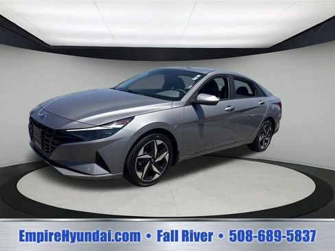 Used 2023 Hyundai Elantra SEL w/ Convenience Package FWD image 1
