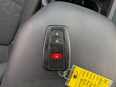 Used 2023 Toyota RAV4 XLE image 34