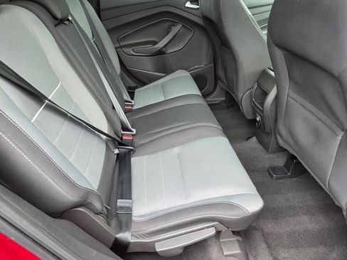 Used 2015 Ford Escape SE AWD/4WD image 30