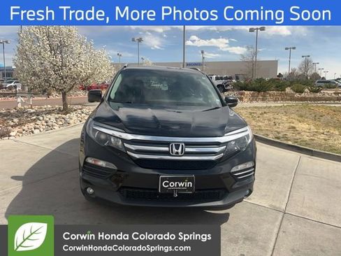 Used 2017 Honda Pilot EX-L image 4