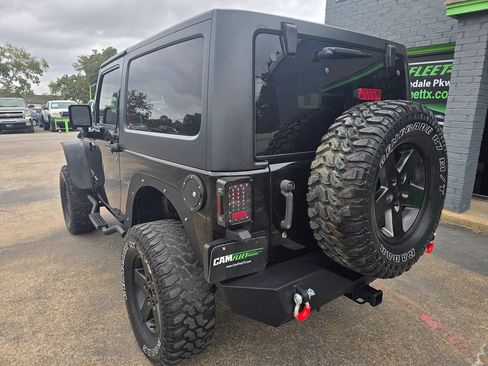 Used 2014 Jeep Wrangler Sport w/ Quick Order Package 24S AWD/4WD image 9