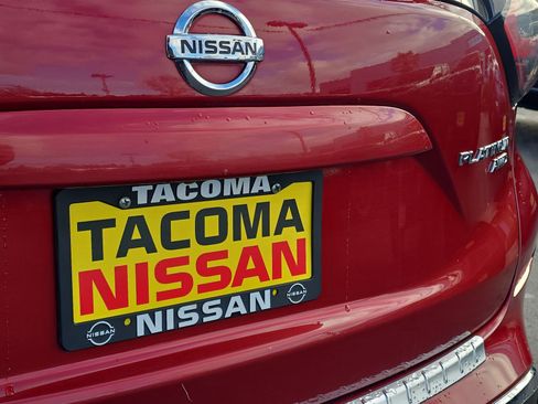 Used 2020 Nissan Murano Platinum w/ Cargo Package image 30