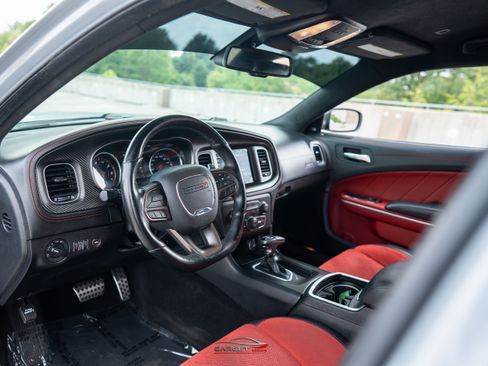 Used 2022 Dodge Charger Scat Pack RWD image 13