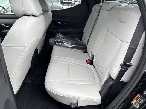 New 2026 Hyundai Santa Cruz SEL FWD image 14