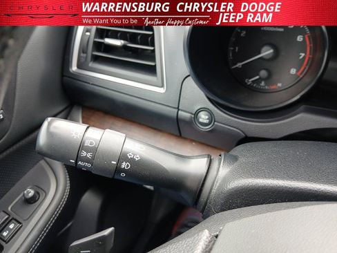 Used 2017 Subaru Outback 2.5i Limited image 17