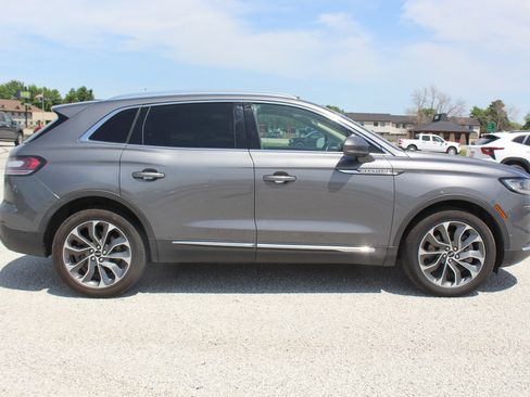 Used 2023 Lincoln Nautilus Reserve w/ Equipment Group 201A AWD/4WD image 4