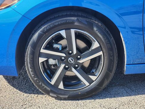 Used 2024 Nissan Sentra SV image 13