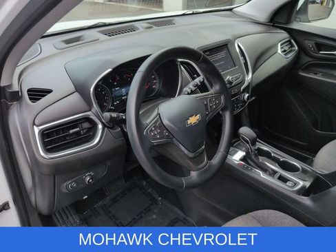Used 2024 Chevrolet Equinox LT AWD/4WD image 10