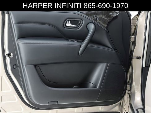Used 2023 INFINITI QX80 Luxe w/ Cargo Package AWD/4WD image 58