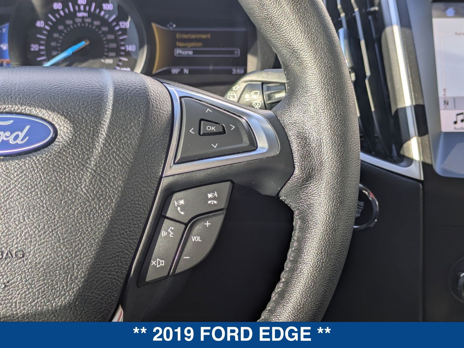 Certified 2019 Ford Edge SEL w/ Equipment Group 201A FWD image 27