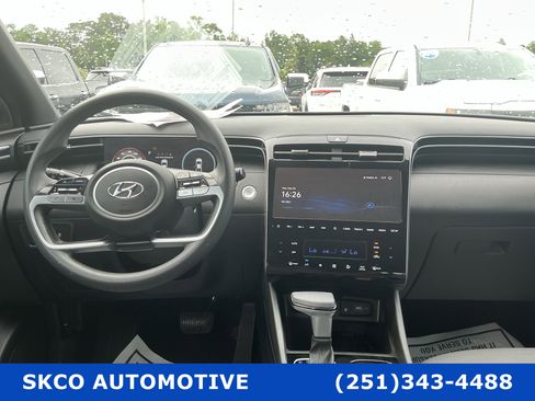 Used 2024 Hyundai Santa Cruz SEL w/ Activity Package FWD image 15
