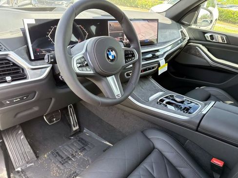 New 2026 BMW X5 xDrive40i w/ M Sport Package AWD/4WD image 23