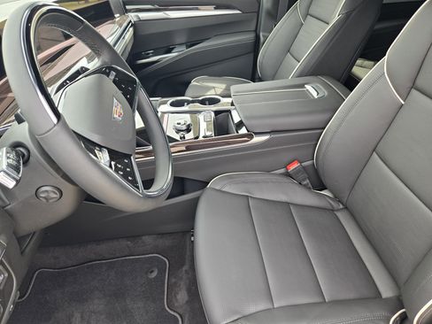 New 2025 Cadillac Escalade Premium Luxury w/ Touring Package image 9