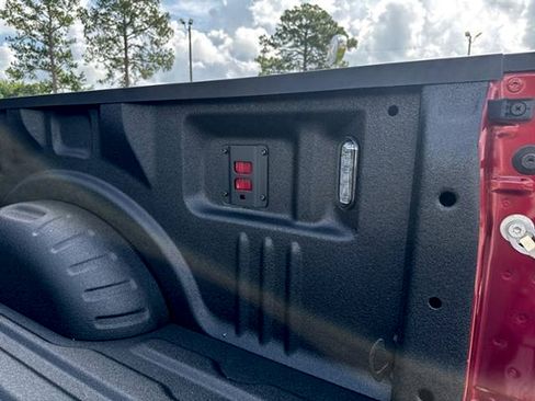 New 2025 Ford F250 Lariat w/ Chrome Package image 8